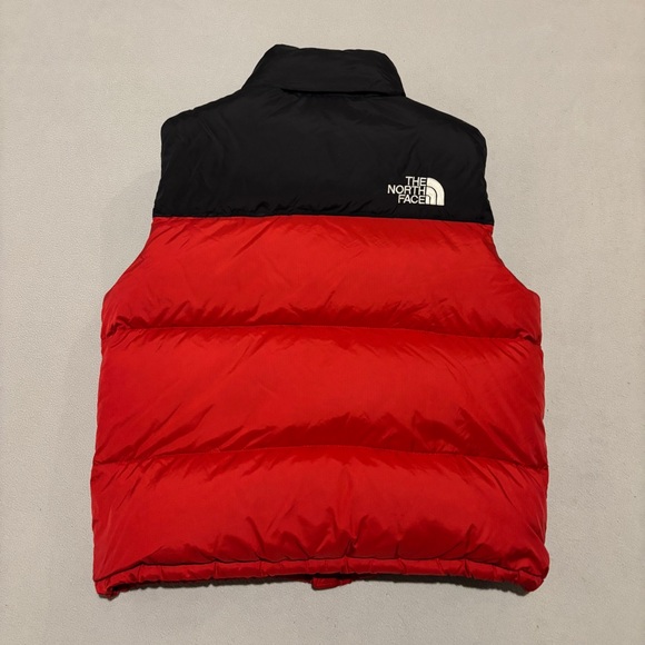 The North Face Nuptse‎ 700 Vest Men's Medium Red Goose Down Puffer Full Zip - Picture 8 of 8
